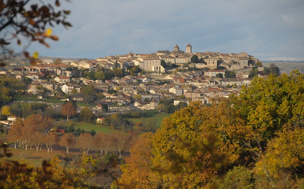 Lauzerte, view from the south - Bernard Tauran - Sud Ouest Occitanie Tarn-et-Garonne Lauzerte