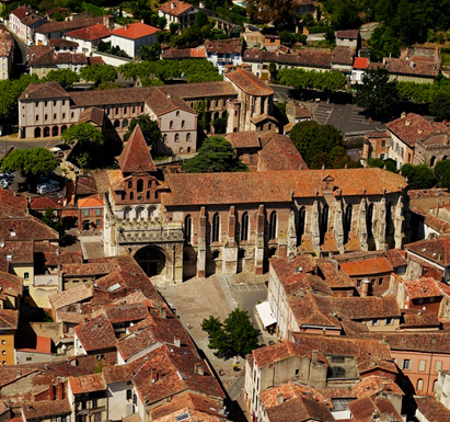 Vue aérienne de l'abbaye de Moissac